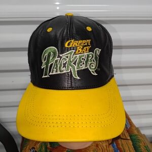 Vtg Modern Team NFL Branded Green Bay Packers Genuine Leather Snapback Cap Hat